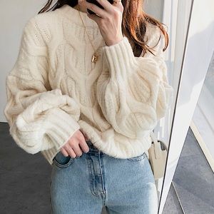✨Puff sleeve sweater✨
